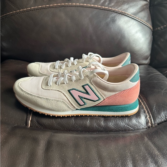 New Balance snickers - Picture 2 of 4